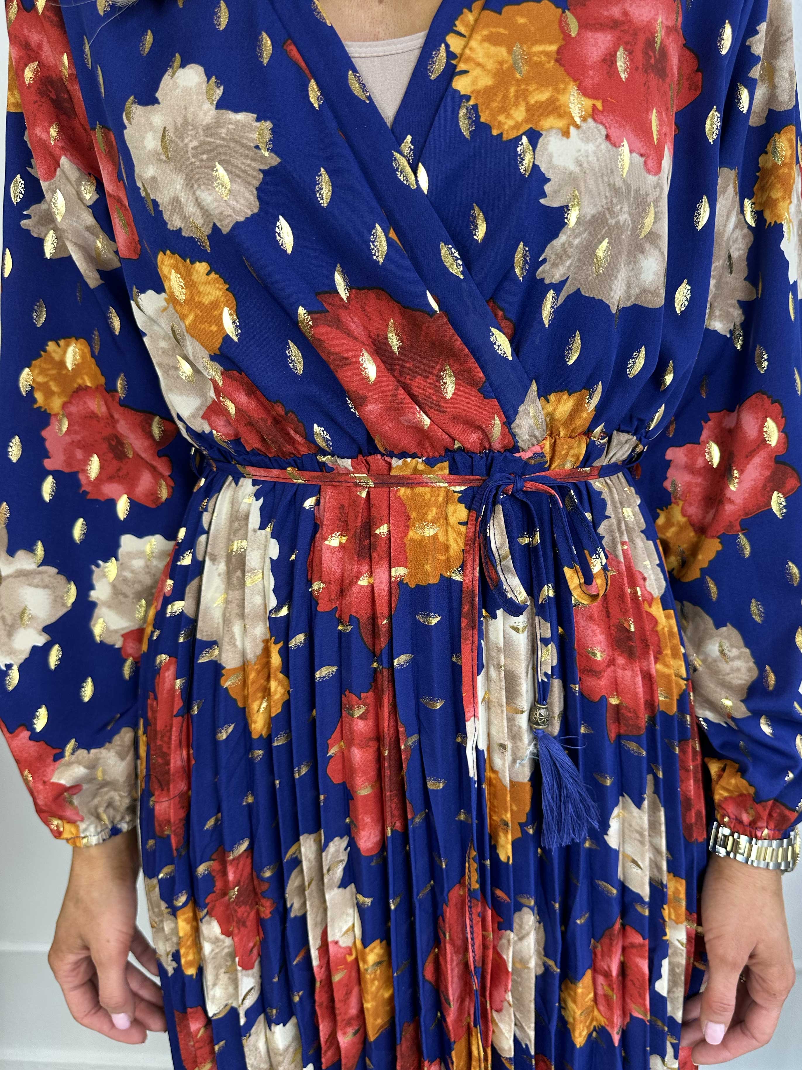 Malin - Blommig maxiklänning med veckad kjol